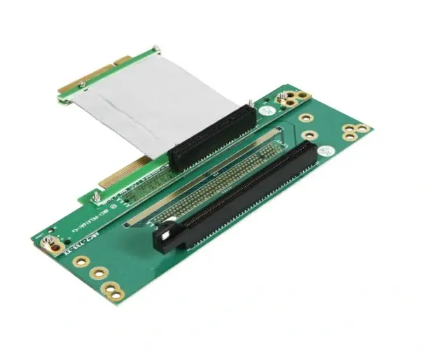 00D2009 IBM PCIe 1 x16 and 1 x8 Riser for System x3750 M4