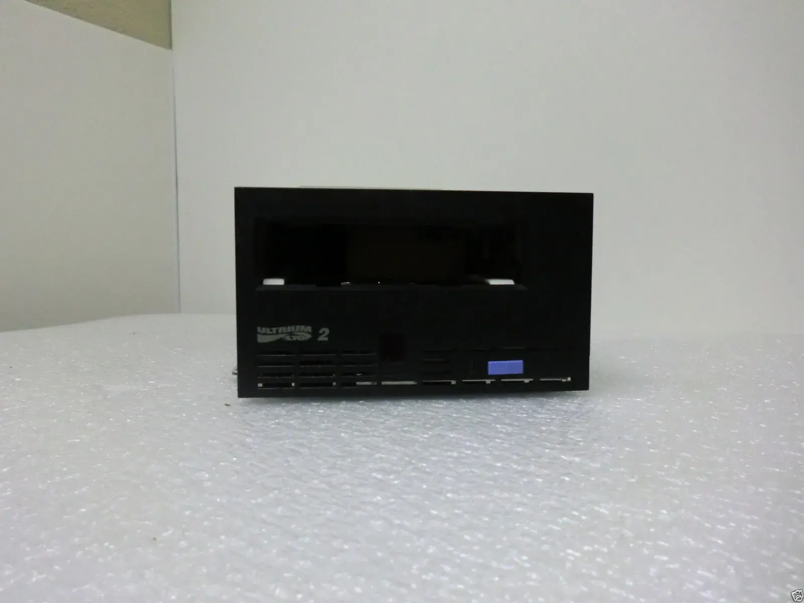 19P6131 IBM 200GB/400GB SCSI Internal LTO Ultrium-2 Tape Drive