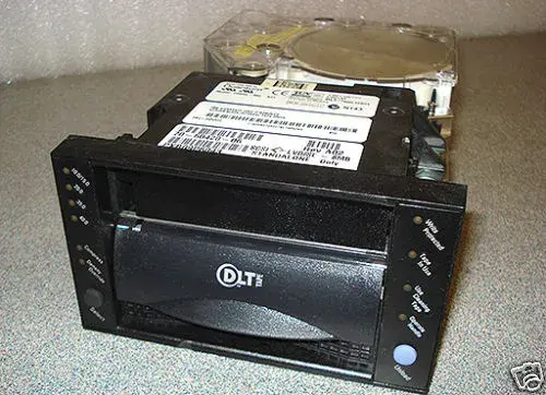 24P2422 IBM DLT 8000 40GB/80GB SCSI Internal Tape Drive
