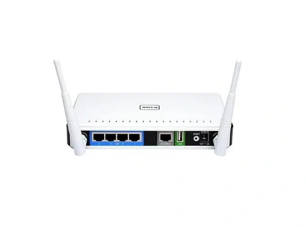 DIR-655 D-Link 4-Port 2.4GHz 10/100/100Base-T Gigabit E...